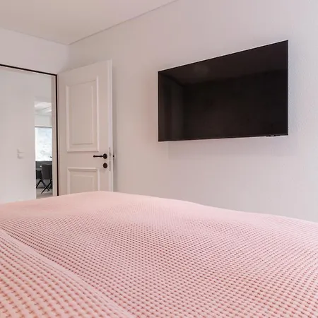 Feine Zeit - Wiesele Schönwies