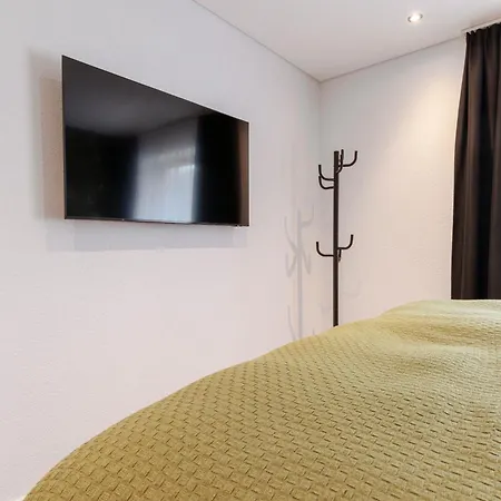 Feine Zeit - Wiesele * Schönwies